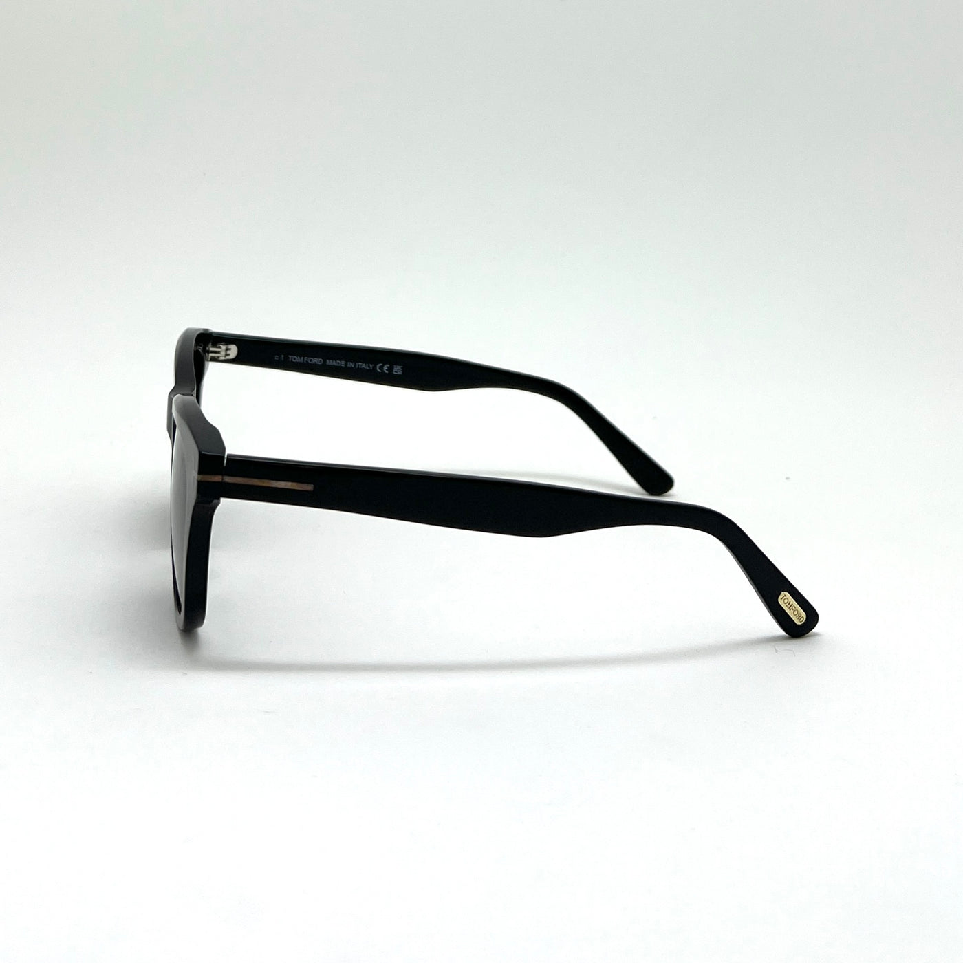 TOM FORD - KENDEL FT1076