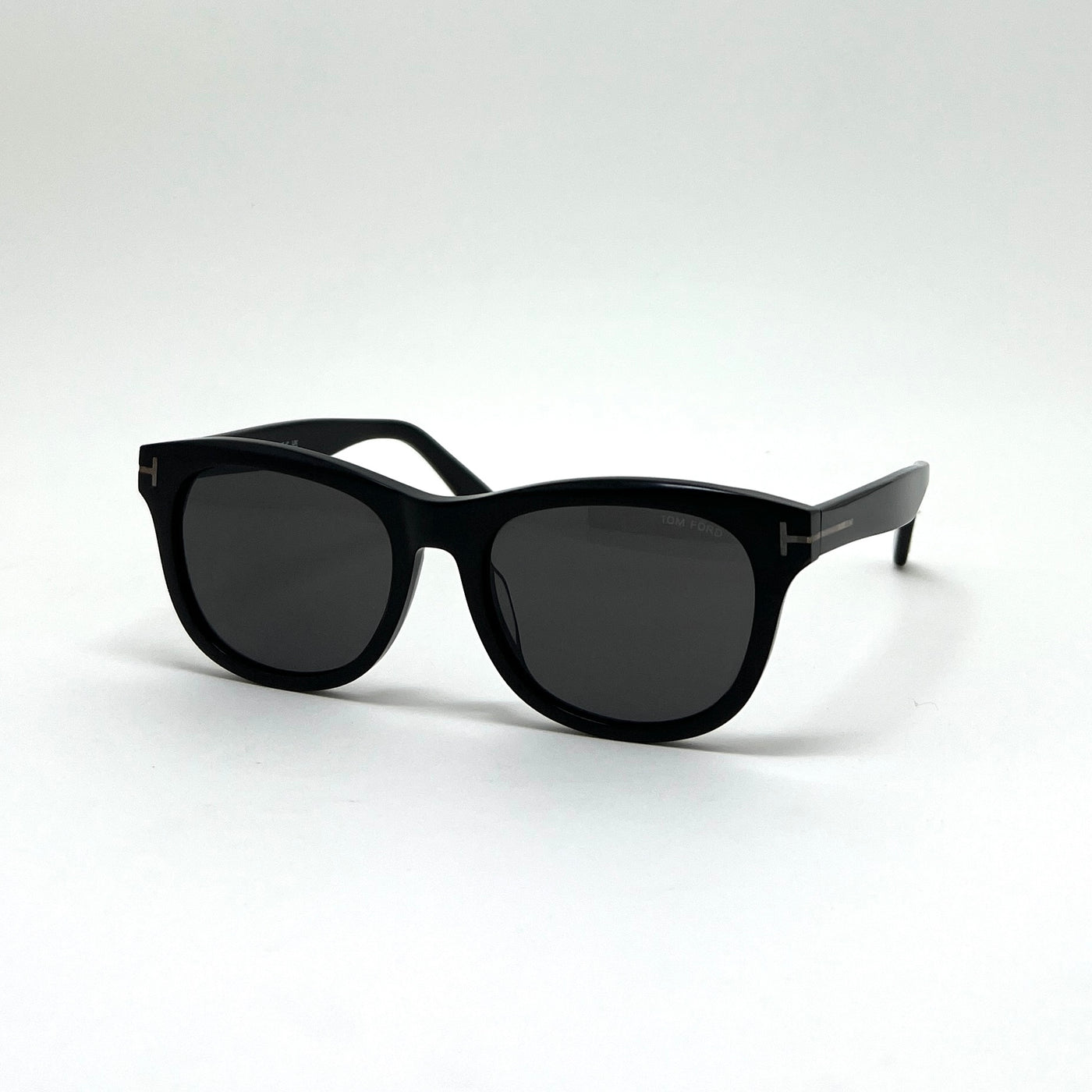 TOM FORD - KENDEL FT1076